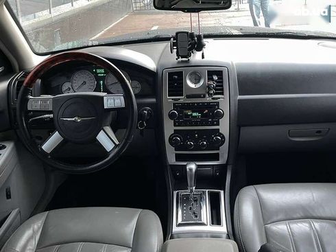 Chrysler 300C 2005 - фото 13