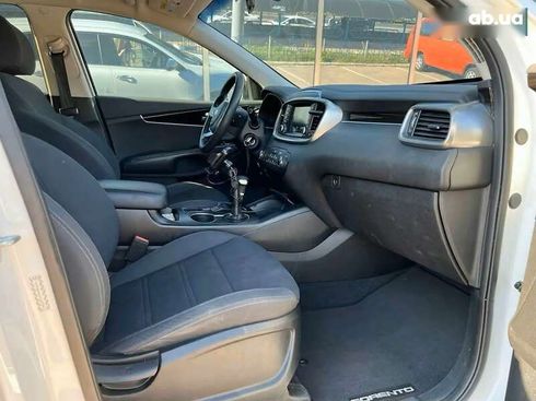 Kia Sorento 2019 - фото 27