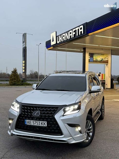 Lexus GX 2019 - фото 7