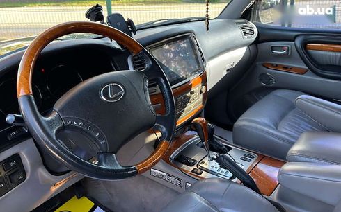 Lexus LX 2006 - фото 7