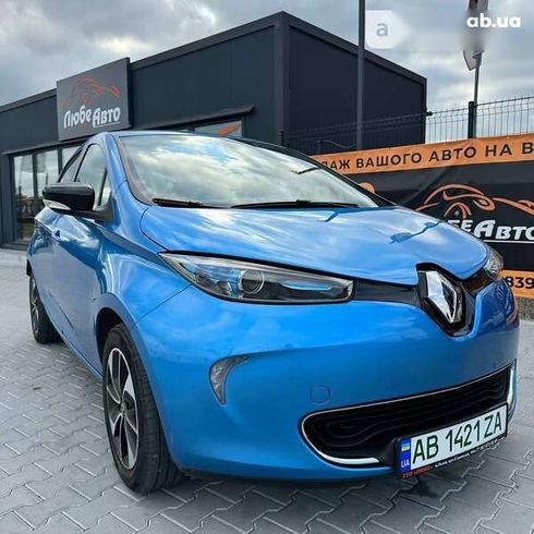 Renault Zoe 2019 - фото 10