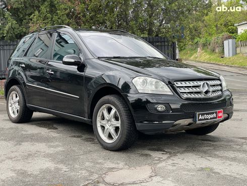Mercedes-Benz M-Класс 2005 черный - фото 5