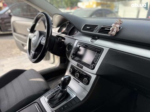 Volkswagen Passat CC 2010 - фото 24