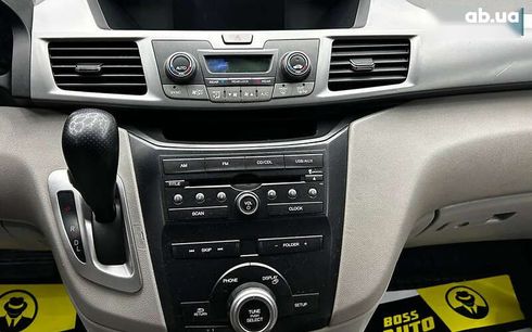 Honda Odyssey 2012 - фото 11