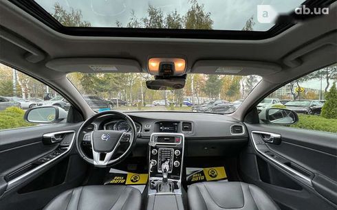 Volvo S60 2014 - фото 12