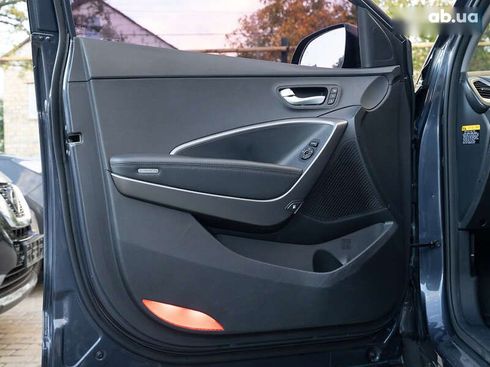 Hyundai Santa Fe 2015 - фото 18