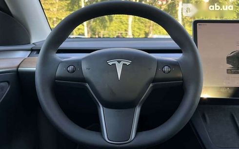 Tesla Model Y 2023 - фото 15