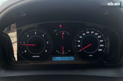 Chevrolet Captiva 2012 - фото 25