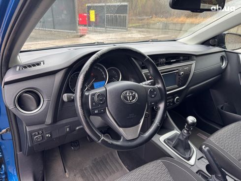 Toyota Auris 2014 синий - фото 21
