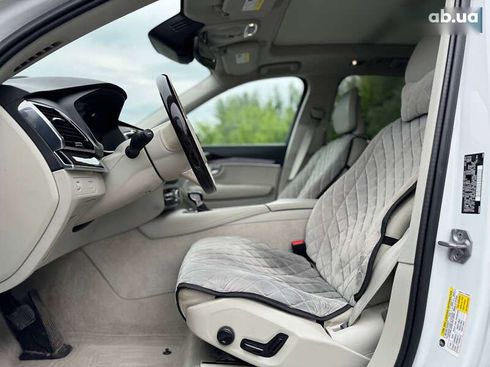 Volvo XC90 2015 - фото 12
