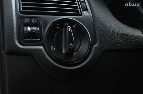 Volkswagen Golf 2003 - фото 13