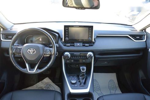 Toyota RAV4 2020 - фото 15