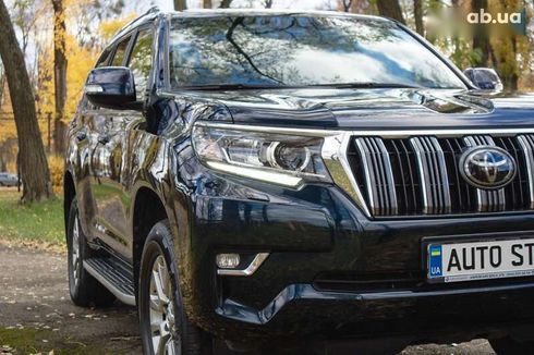 Toyota Land Cruiser Prado 2017 - фото 7
