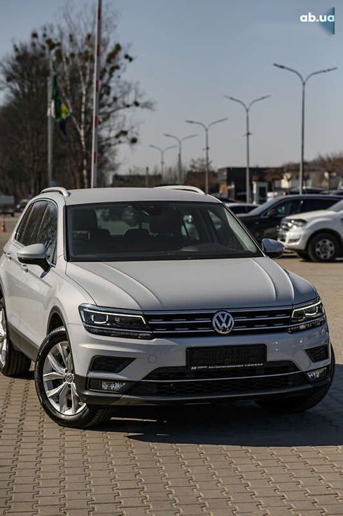 Volkswagen Tiguan 2018 - фото 2