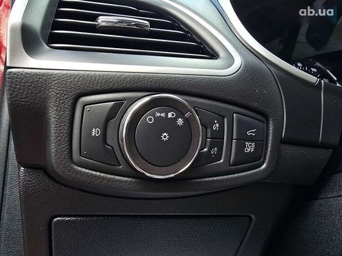Ford Edge 2019 - фото 22