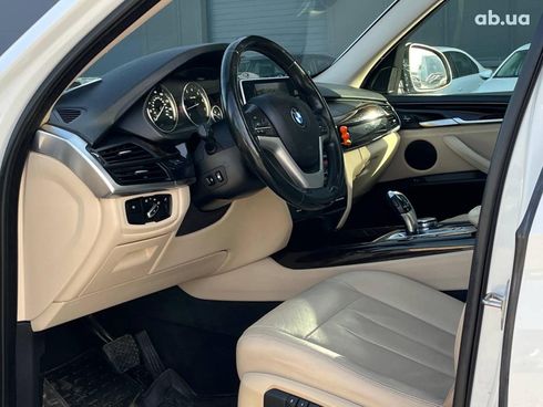 BMW X5 2016 белый - фото 40