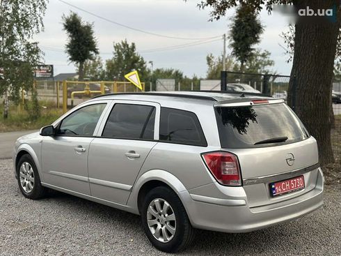 Opel Astra 2008 - фото 21