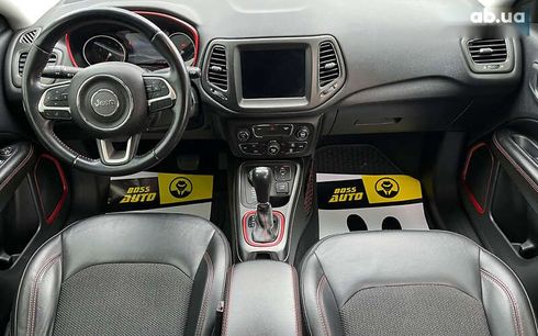 Jeep Compass 2019 - фото 12