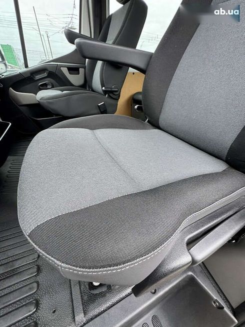 Renault Master 2015 - фото 14