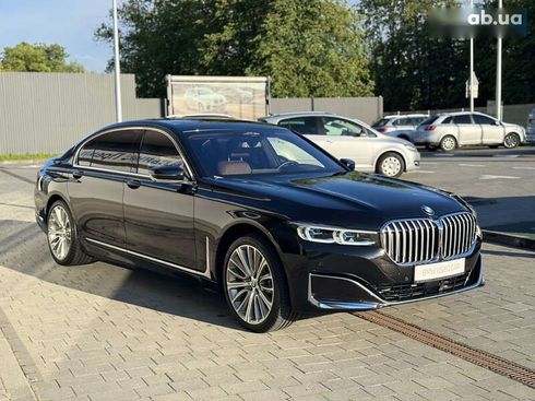 BMW 7 серия 2022 - фото 3