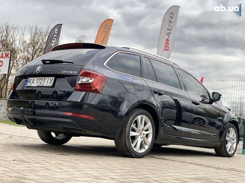 Skoda Octavia 2018 - фото 14