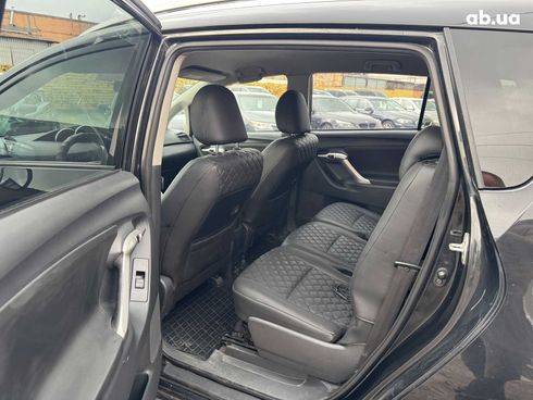 Toyota Verso 2012 черный - фото 5