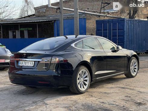 Tesla Model S 2017 - фото 14