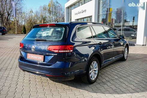 Volkswagen Passat 2016 - фото 8