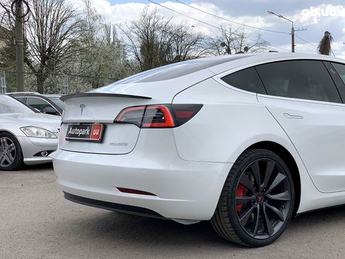 Tesla Model 3 2020 белый - фото 6