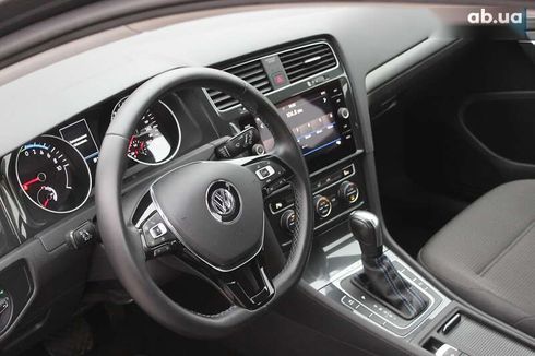 Volkswagen e-Golf 2020 - фото 24