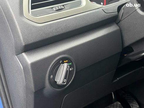 Volkswagen T-Roc 2021 синий - фото 57
