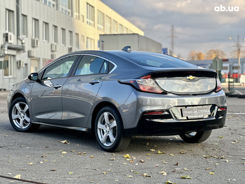 Chevrolet Volt 2018 серый - фото 6