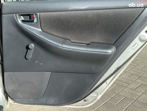 Toyota Corolla 2005 серый - фото 29