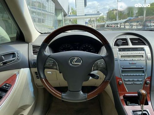 Lexus ES 2012 - фото 18