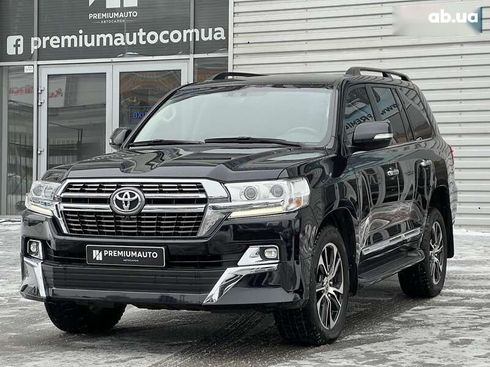 Toyota Land Cruiser 2016 - фото 6