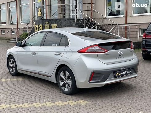 Hyundai Ioniq 2017 - фото 20