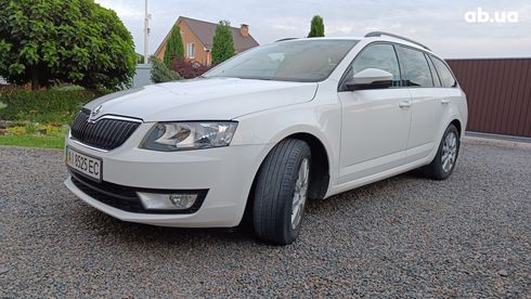 Skoda Octavia 2014 белый - фото 3