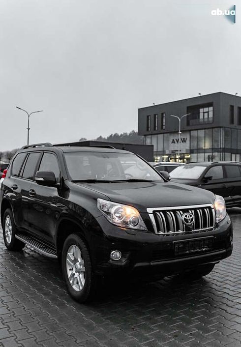 Toyota Land Cruiser Prado 2010 - фото 8