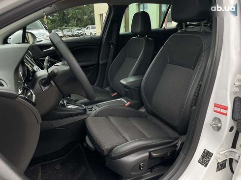 Opel Astra 2019 - фото 25