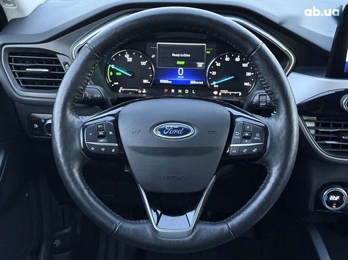 Ford Escape 2021 - фото 25