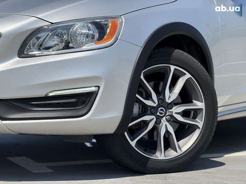 Volvo V60 2018 - фото 3