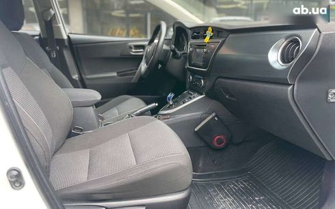 Toyota Auris 2014 - фото 14