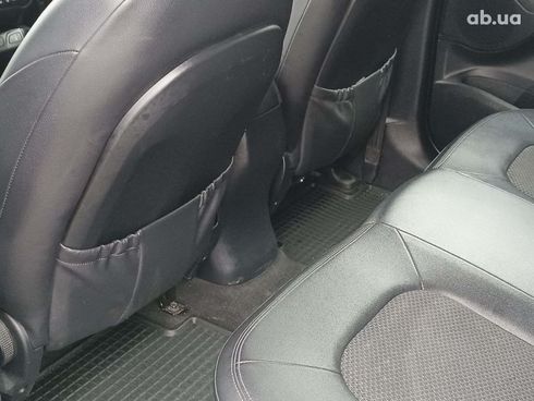 Hyundai ix35 2010 черный - фото 29