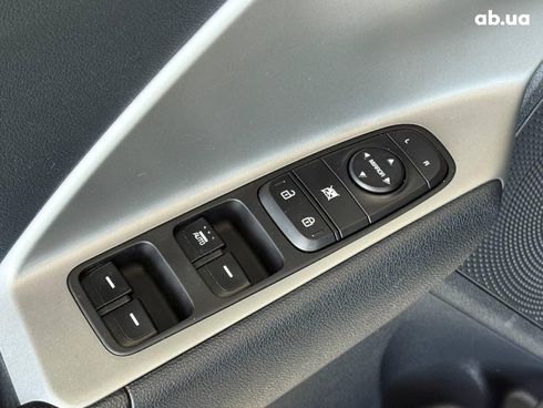 Kia Niro 2018 черный - фото 12