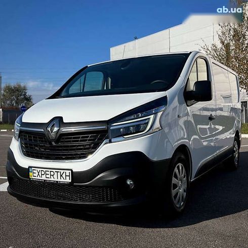 Renault Trafic 2019 - фото 7