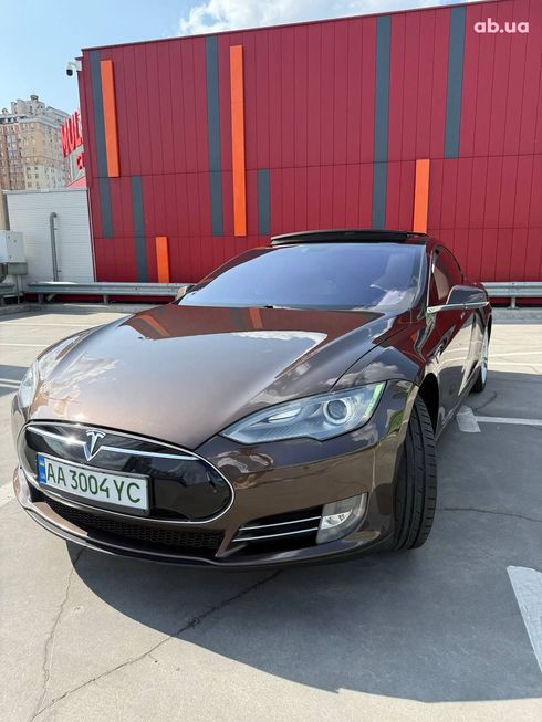 Tesla Model S 2014 - фото 2