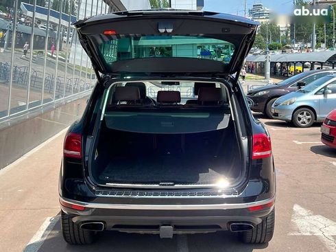 Volkswagen Touareg 2015 - фото 26
