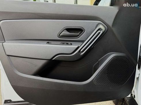 Renault Duster 2021 - фото 20