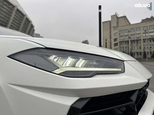 Lamborghini Urus 2020 - фото 9