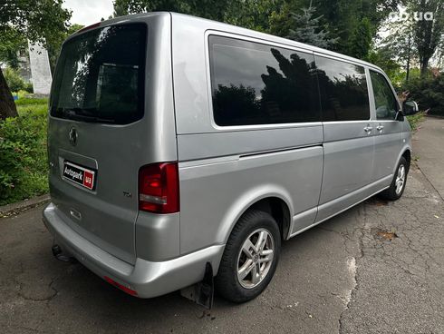 Volkswagen Caravelle 2015 серый - фото 5